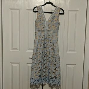 Romeo and Juliet Couture lace dress blue